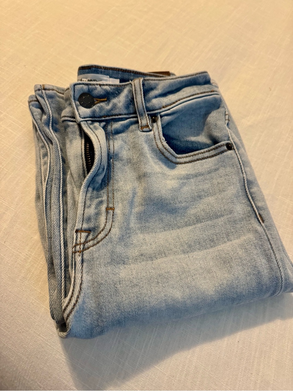 Dylan Vintage Wash Jeans - size 3